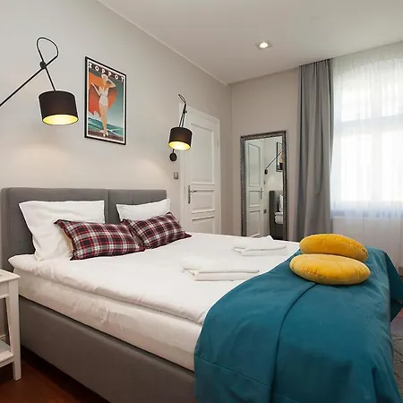 Art House Plus 아파트 *